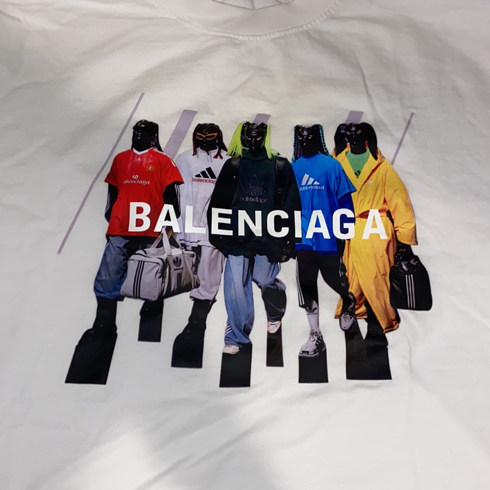 Balenciaga unifit t shirt size Small